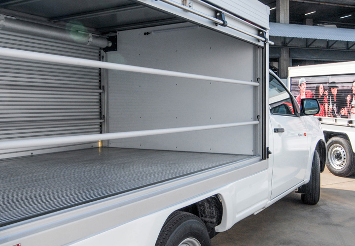 Dry Freight – Roller Shutter Doors