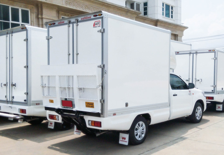 Dry Cargo, Dry Freight – Tail Lift | Tailgate